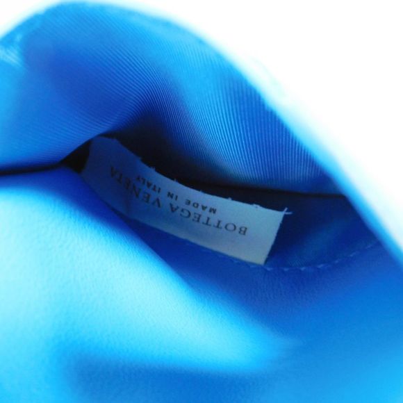 BOTTEGA VENETA Bifold Wallet The Edit Compact Bicolor Logo Embossed 629683 VA... - Picture 8 of 9